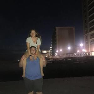 Meet your Posher, Brooke